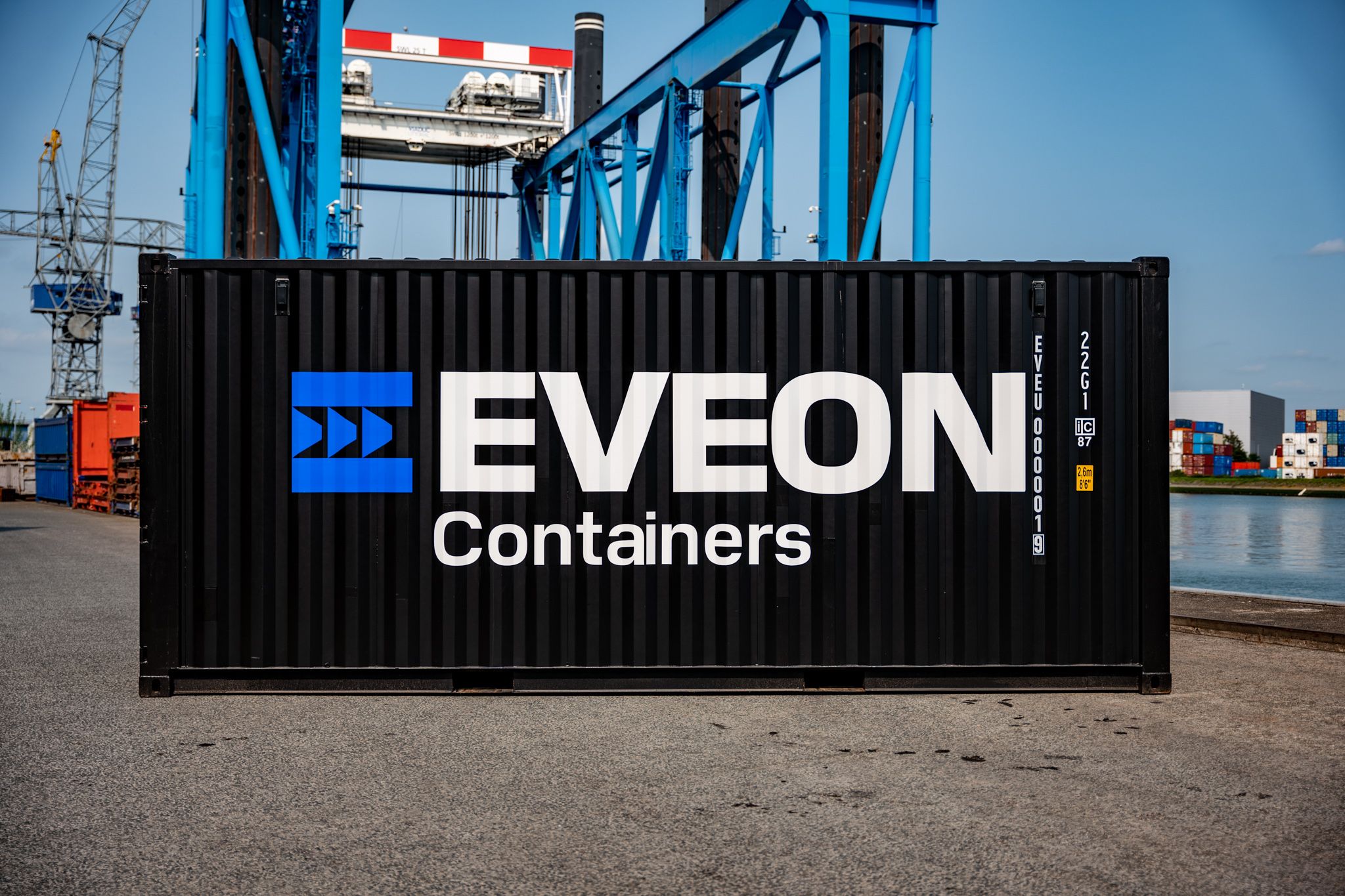 Eveon Container black container