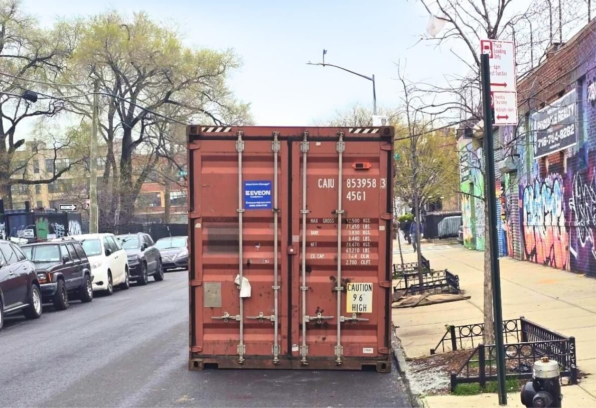 Eveon Container Delivery in NYC